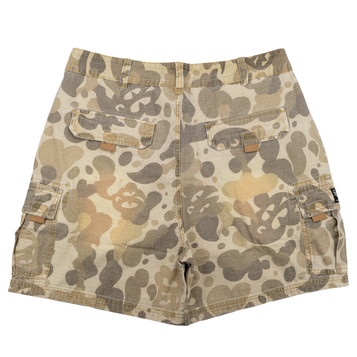 CAMO CARGO SHORTS (TAN)